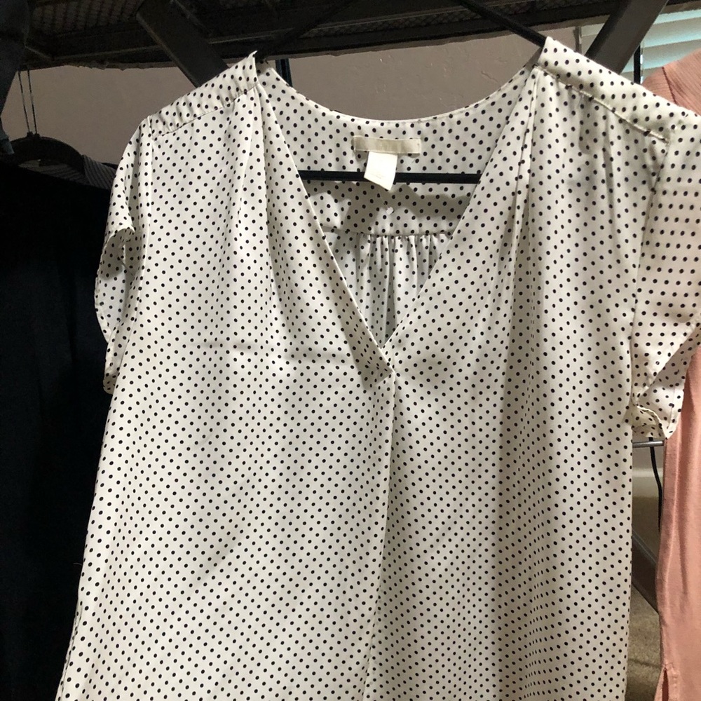 H&M sleeveless, silk top.